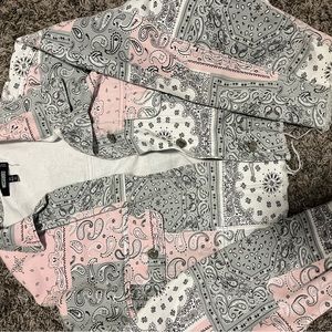 Bandana pattern jean jacket